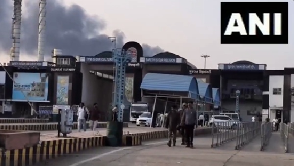 WATCH Video Explosion And Fire At IOCL Refinery In Vadodara No Fatalities Reported Yet