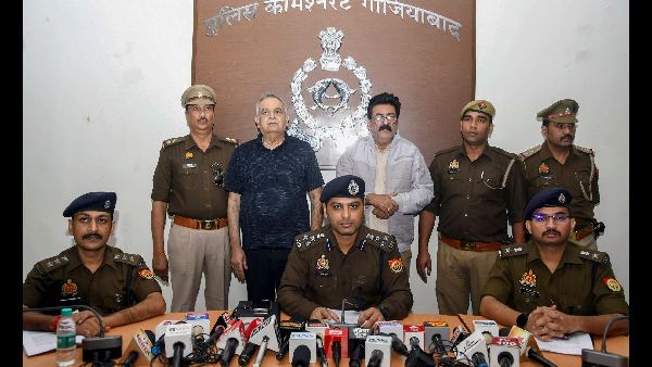 Kumar Questions Sukhu on IPS Officers Leave