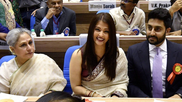 Bollywood actors Jaya Bachchan Abhishek Bachchan and Aishwarya Rai Bachchan
