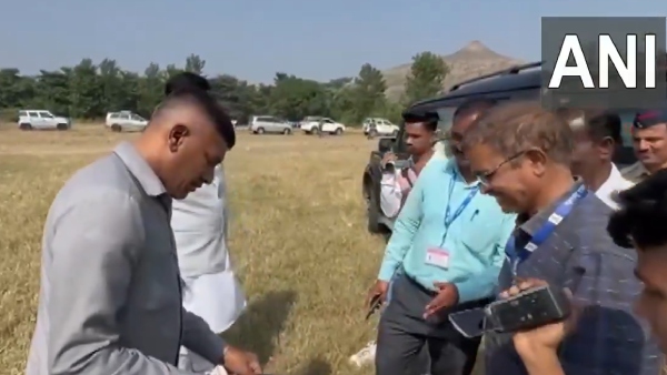 EC Officials Check Kharge s Bags EC Officials Check Kharge s Bags