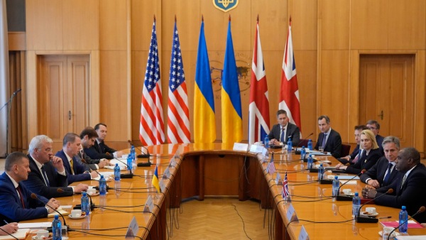 US Embassy In Kyiv Closed