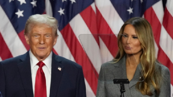 Melania Trump s Unclad Photos