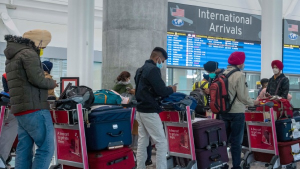 Canada Lifts Screening For Pax To India