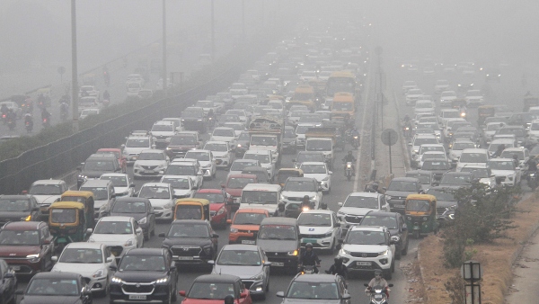 Delhi Schools Closed Construction Banned As Air Quality Remains 400