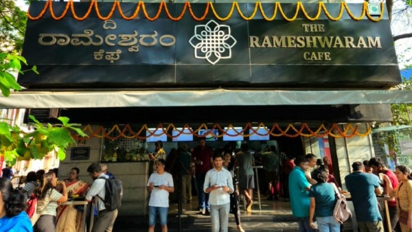 Groping At Rameshwaram Cafe