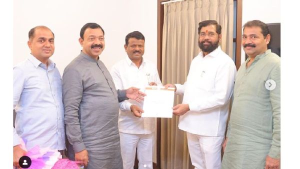 Shantaram More With CM Eknath Shinde