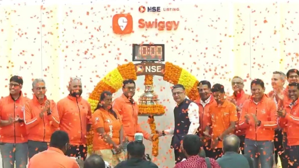 WATCH - Zomato And Swiggy s Jai And Veeru Moment On IPO Day Steals The Show