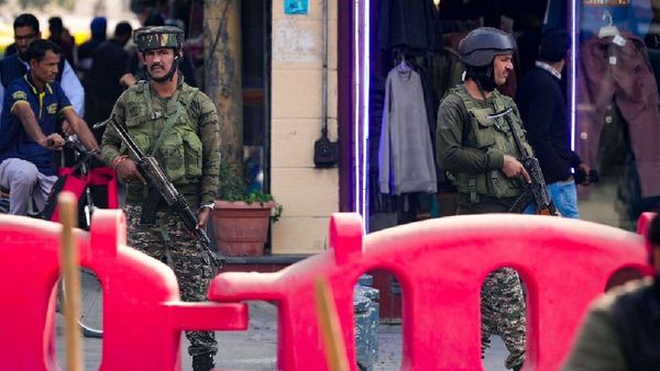 Terrorists hurled grenade at CRPF bunker in Srinagar
