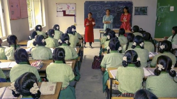 Tamil Nadu To Get Heavy Rains Is There A Holiday For Schools On Friday November 29