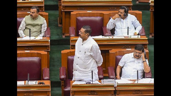 Siddaramaiah Dismisses Thackerays UT Demand