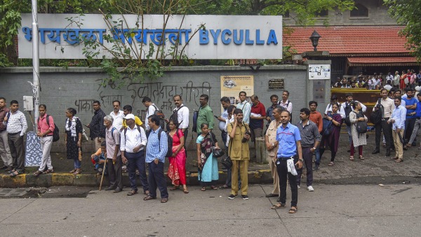 Mumbai s BEST Bus Service