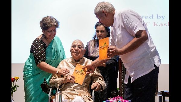 Kerala Governor Highlights Gitas Cultural Legacy Kerala Governor Highlights Gitas Cultural Legacy