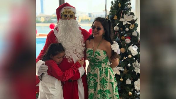 MS Dhoni Celebrates Christmas As Santa