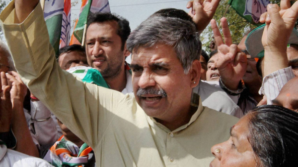 Sandeep Dikshit will be contensting from New Delhi seat