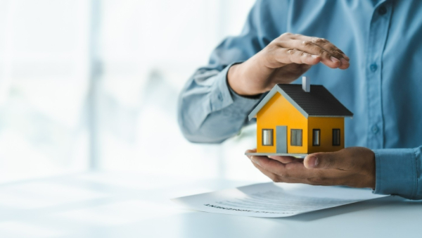 How Refinancing Your Home Loan Can Help You Save Big on EMIs