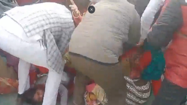 Meerut Stampede Tragedy Strikes Pandit Pradeep Mishra s Katha Multiple Injuries
