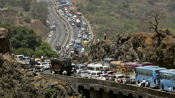 Mumbai-Pune Expressway