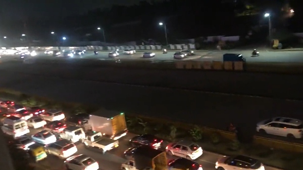 Flyover at Sadahalli junction