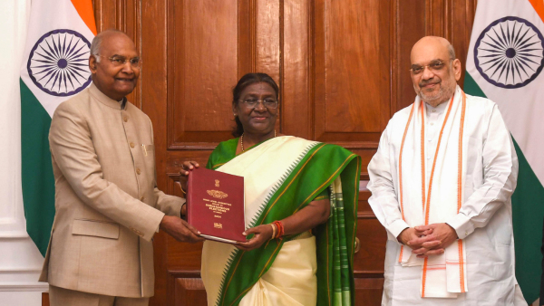 President Droupadi Murmu being presented a report on simultaneous elections in the country by former president Ram Nath Kovind who heads High-Level Committee HLC on One Nation One Election and Home Minister Amit Shah at Rashtrapati Bhavan in New Delhi
