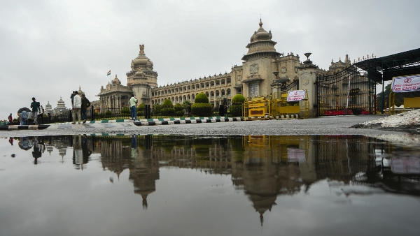 Karnataka Rains Is There A Holiday For Schools On Monday December 2