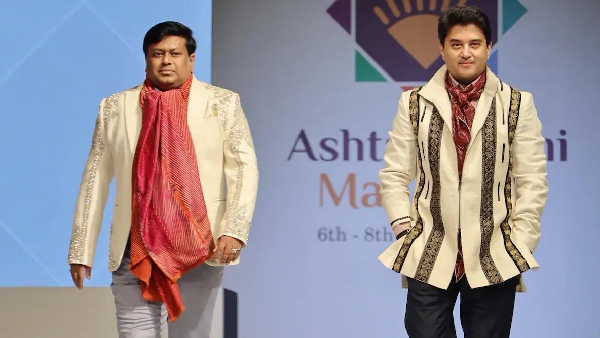 WATCH - Ramp Royals Scindia amp amp Majumdar Strut Their Style At Ashtalakshmi Mahotsav