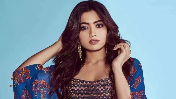 Rashmika Mandanna Calls Calling Vijay s Ghilli Is Pokkiri Remake Gets Trolled