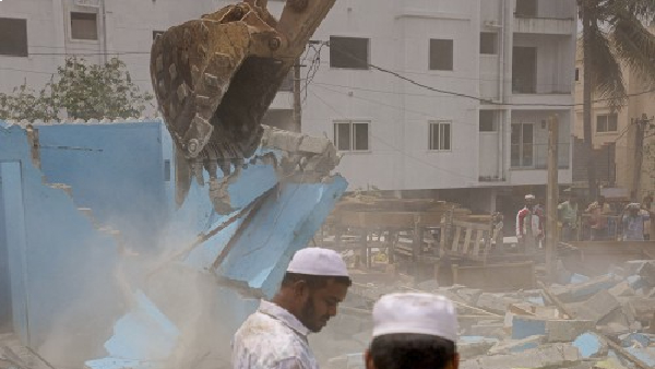 NMMC Cracks Down On Pollution