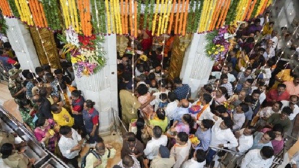 Mumbai s Siddhivinayak Temple