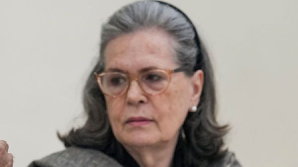 Sonia Gandhi Pays Tribute To Manmohan Singh A Legacy Of Wisdom Nobility And Humility