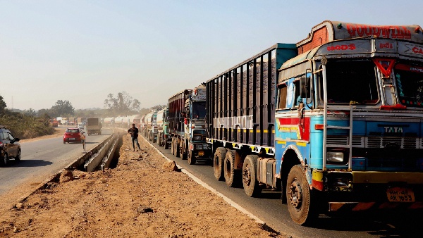 Jams Paralyse Mumbai-Goa Highway