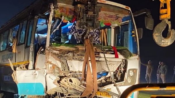 Bus Heading To Kumbh Meets With Accident