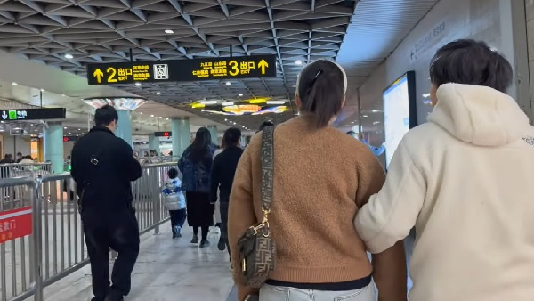 Indians In China on HMPV Indians In China on HMPV