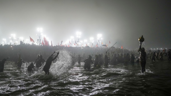 Mahakumbh Mauni Amavas Holy Dip Date