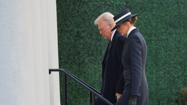 Melania Trump s Statement Hat A Bold Fashion Tradition Ahead Of Inauguration Day