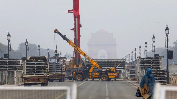 Delhi Traffic Alert Avoid These Routes During Republic Day Parade Rehearsals