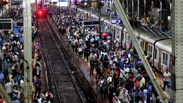 Mumbai Local Train Services Block