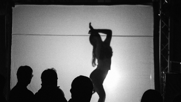 Maharashtra s Dance Bar Update