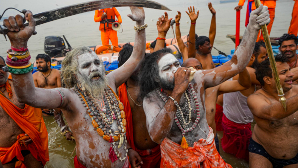 Sadhus take a holy dip in the Ganga river before the Triveni Sangam on Mauni Amavasya during the ongoing Mahakumbh Mela in Prayagraj Wednesday Jan 29 2025 Sadhus take a holy dip in the Ganga river before the Triveni Sangam on Mauni Amavasya during the ongoing Mahakumbh Mela in Prayagraj Wednesday Jan 29 2025