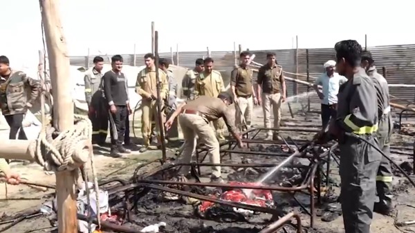 Maha Kumbh Mela Fire Broke Out At Sector 6