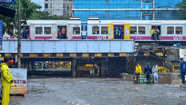 Mumbai Local Train Services Update Mumbai Local Train Services Update