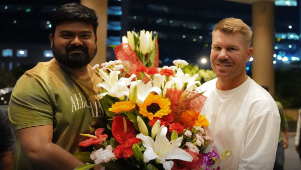 Australian Cricketer David Warner Lands In Hyderabad For Robinhood Trailer Launch