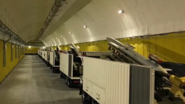 Iran Flexes Military Muscle Iran Flexes Military Muscle