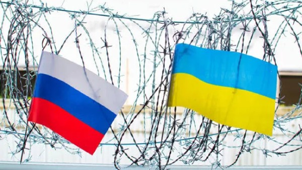 Russia and Ukraine flags