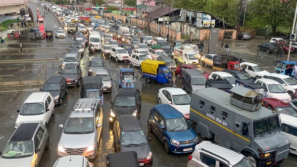Delhi-Meerut Expressway Traffic Jam Delhi-Meerut Expressway Traffic Jam
