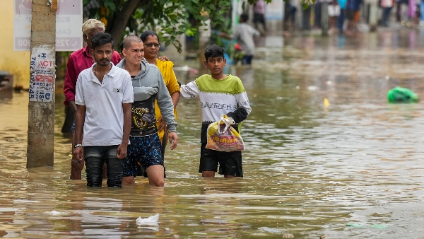 Bengaluru Monsoon Mayhem City Wakes Up to Rainy Morning Calls for Work-From-Home Amid Flood Disruptions
