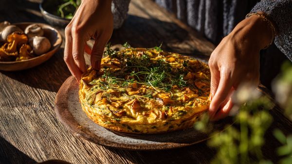 Delicious Fall Chanterelle Mushroom Frittata