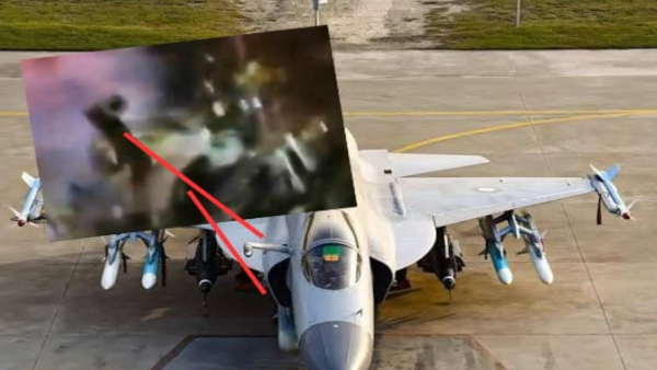 India shoots down Pakistans JF17 fighter jet