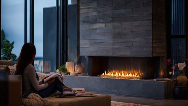 Modern Fireplaces Transform Home Decor