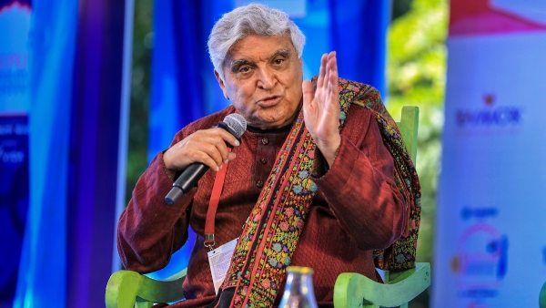 Trolled as Kaafir and Jihadi Javed Akhtar Says He Prefers Hell to Pakistan