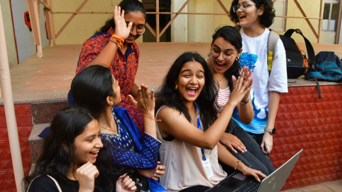 JEE Main 2025 Paper 2 Results Out: Four Students Score 100 Percentile in B.Arch and B.Planning